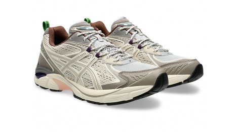 Соединяя наследие и инновации WOOD WOOD X ASICS GT-2160