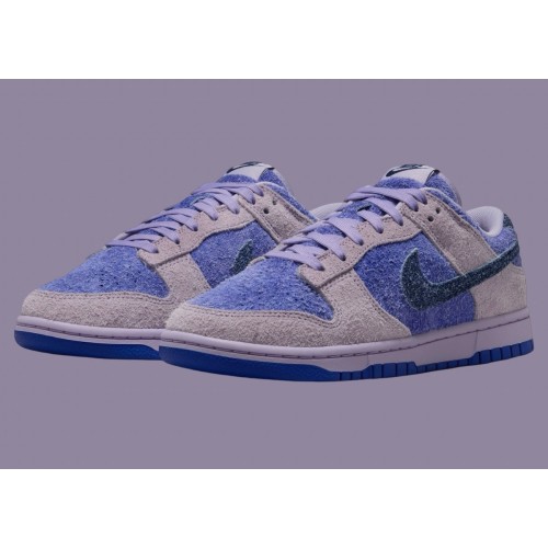 NIKE DUNK LOW “HYDRANGEAS” вдохновленные пышной красотой гортензий.