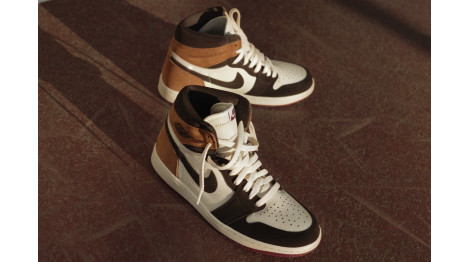 Air Jordan 1 High OG “Love Letter”