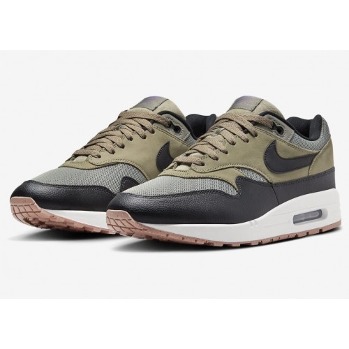 Оформляйте заказ на NIKE AIR MAX 1 “DARK STUCCO” с быстрой доставкой из США.