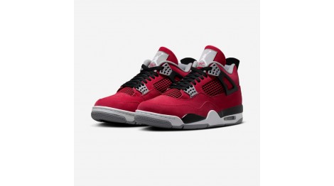 Air Jordan 4 Toro Bravo