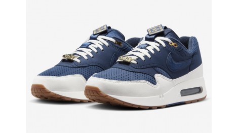 NIKE AIR MAX 1 ’86 “JACKIE ROBINSON” выпуск, посвященный бейсбольной иконе Джеки Робинсону.