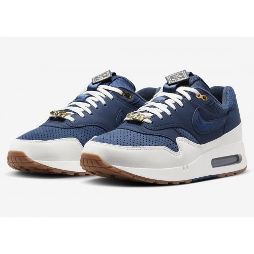 NIKE AIR MAX 1 ’86 “JACKIE ROBINSON” выпуск, посвященный бейсбольной иконе Джеки Робинсону.