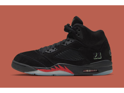 Air Jordan 5 “Halloween”