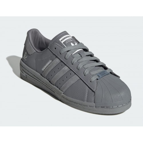 Модель, выпущенная к 20 сотрудничества NEIGHBORHOOD X ADIDAS SUPERSTAR “GREY”