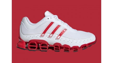 Эпоха 2000-х в новых кроссовках ADIDAS MEGARIDE “WHITE/RED”