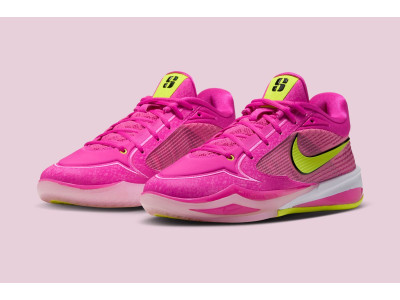 Nike Sabrina 4 “The Switch”
