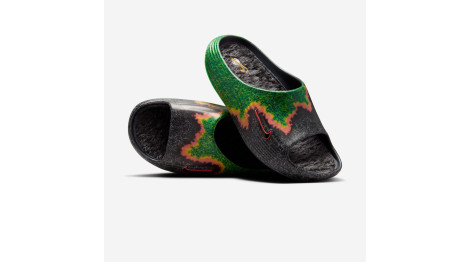 .SWOOSH x Nike ReactX Rejuven8 Slide Patched Grass