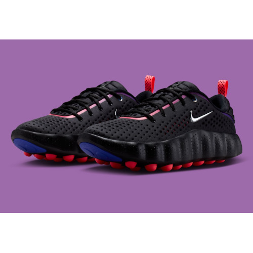 Nike Mind 002 