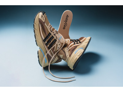 Pharrell Williams x adidas Adistar Jellyfish “Crystal Sand”