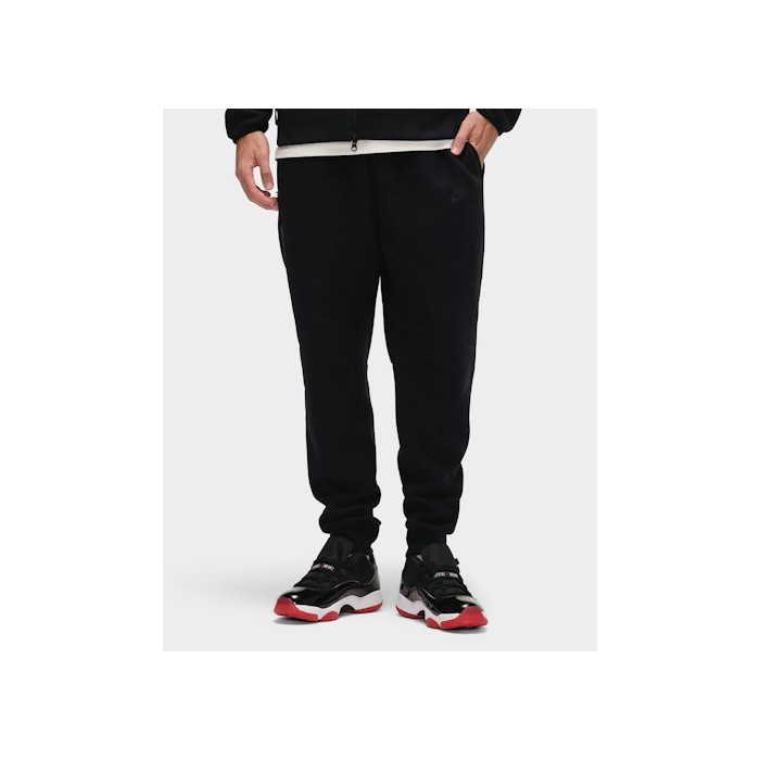 Спортивные штаны Nike Sportswear Tech Fleece Joggers Black/Black Спортивные штаны Nike Sportswear Tech Fleece Joggers Black/Black