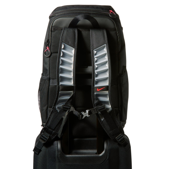 Рюкзак Nike Varsity Elite 32L Backpack Black/Laser Crimson Рюкзак Nike Varsity Elite 32L Backpack Black/Laser Crimson