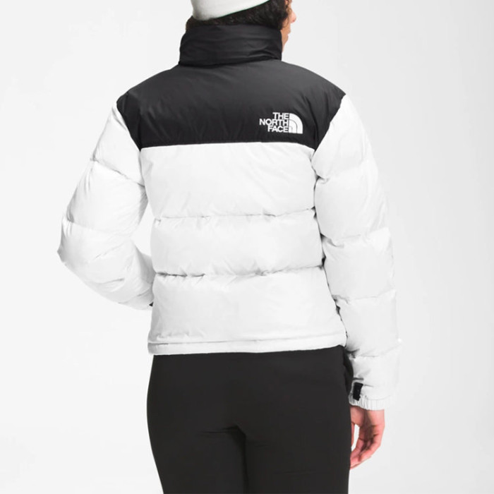 Куртка The North Face Womens 1996 Retro Nuptse 700 Fill Packable Jacket Recycled TNF Black Куртка The North Face Womens 1996 Retro Nuptse 700 Fill Packable Jacket Recycled TNF Black