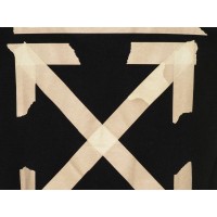 OFF-WHITE Slim Fit Tape Arrows T-Shirt Black/Beige