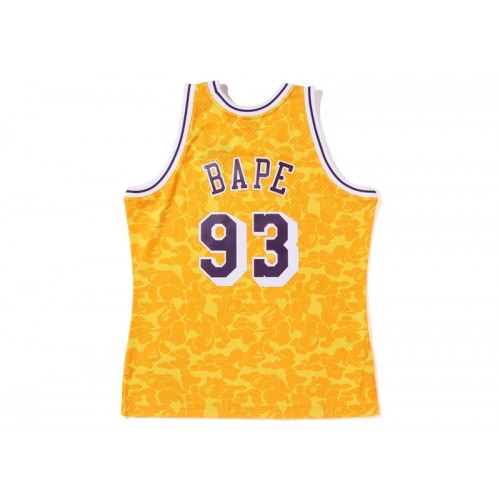 BAPE x Mitchell & Ness Los Angeles Lakers Jersey Yellow BAPE x Mitchell & Ness Los Angeles Lakers Jersey Yellow