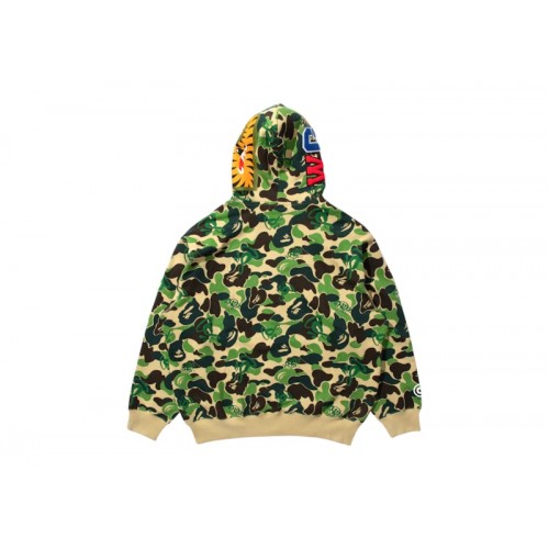 BAPE x Spotify x Central Cee Camo Shark Full Zip Hoodie Green BAPE x Spotify x Central Cee Camo Shark Full Zip Hoodie Green