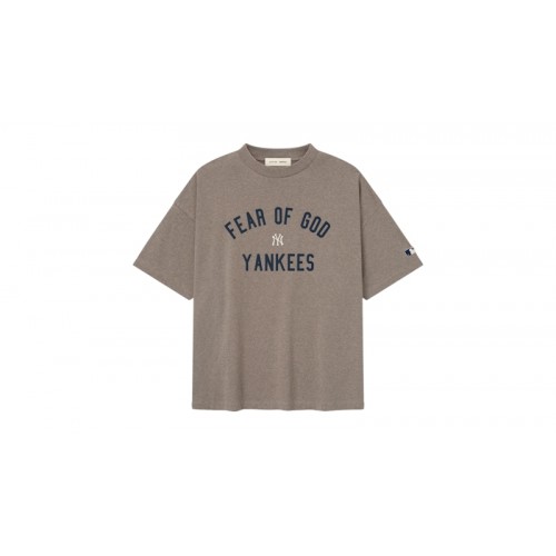 Fear of God Essentials Yankees 90s Tee Homestead Heather