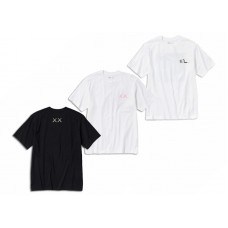 KAWS x Uniqlo UT Short Sleeve Graphic T-shirt Set (Asia Sizing) White/Black