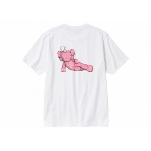 KAWS x Uniqlo UT Short Sleeve Graphic T-shirt (US Sizing) White KAWS x Uniqlo UT Short Sleeve Graphic T-shirt (US Sizing) White