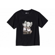 KAWS x Uniqlo Kids UT Short Sleeve Graphic T-shirt (US Sizing) Black