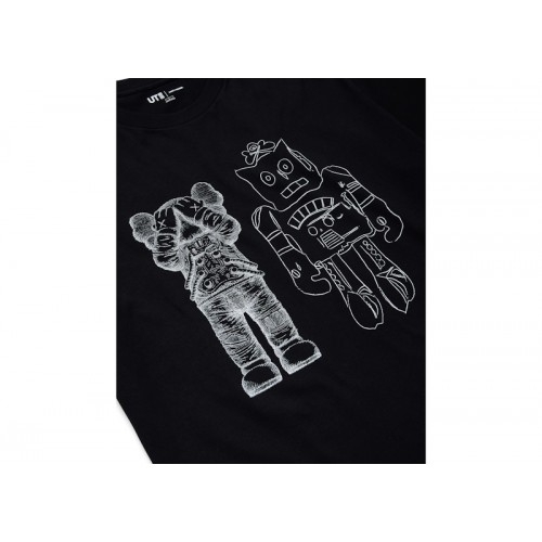 KAWS x Uniqlo Warhol UT Graphic 476351 T-shirt Black KAWS x Uniqlo Warhol UT Graphic 476351 T-shirt Black