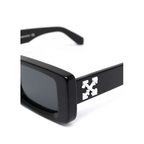 OFF-WHITE Arthur Square Frame Sunglasses Black/White (OERI016Y21PLA0011007) OFF-WHITE Arthur Square Frame Sunglasses Black/White (OERI016Y21PLA0011007)