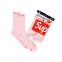 Supreme Hanes Crew Socks (4 Pack) Pink