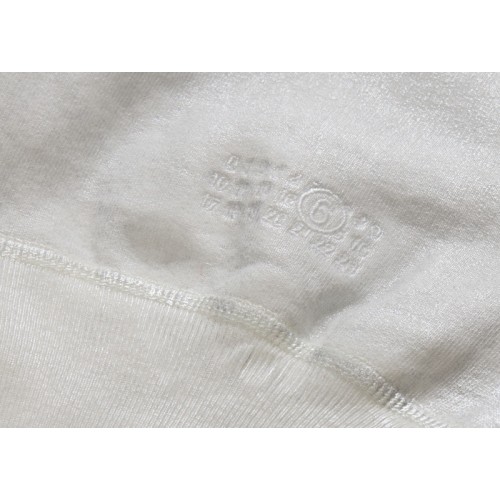 Оригинальный шмот Supreme MM6 Maison Margiela Foil Box Logo Hooded Sweatshirt White