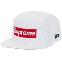 Supreme World Famous Box Logo New Era 59Fifty Fitted Hat White