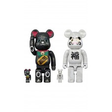 Набор фигурок (7см и 28см) Bearbrick BAPE (R) Maneki Neko Black Plated / Daruma White (Set of 4) 100% & 400% Set