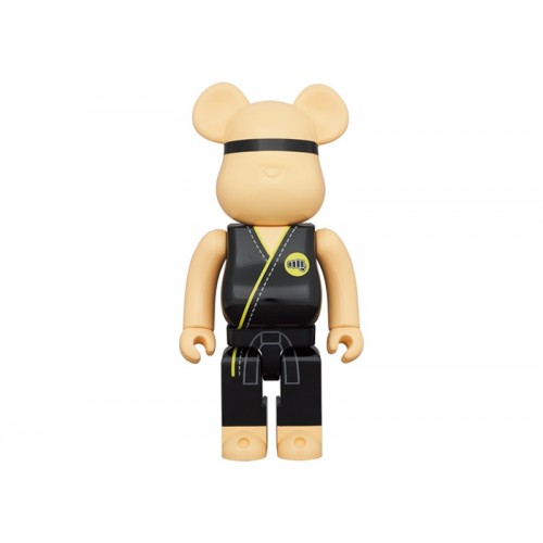 Оригинальная большая фигурка Bearbrick Cobra Kai 1000% - 70см