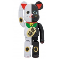 Большая фигурка (70см) Bearbrick Lucky Cat Money Luck White x Blessing Black 1000