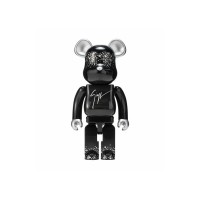 Большая фигурка (70см) Bearbrick Macau 2023 x Giuseppe Zanotti 10