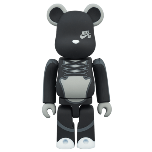 Оригинальный набор фигурок Bearbrick Nike SB 100% & 400% Set Black - 7см и 28см