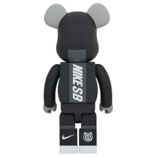 Bearbrick Nike SB 1000% Black