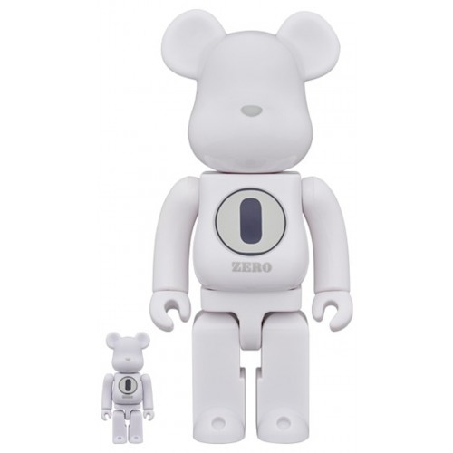 Оригинальный набор фигурок Bearbrick ROBERT INDIANA x fragmentdesign 100% & 400% Set White/Black - 7см и 28см