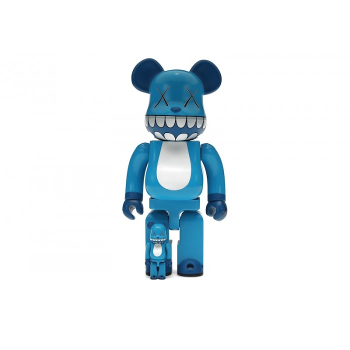 7 28 Bearbrick x a nation KAWS Chompers 100 400 Set Blue