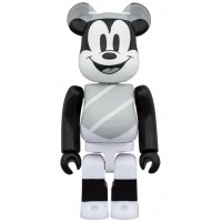 Bearbrick x Disney Hat and Poncho Mickey 100% & 400% Set