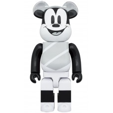 Большая фигурка (70см) Bearbrick x Disney Hat and Poncho Mickey 1000%
