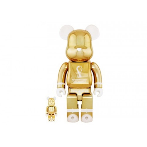 Оригинальный набор фигурок Bearbrick x FIFA World Cup Qatar 2022 100% & 400% Set Gold - 7см и 28см