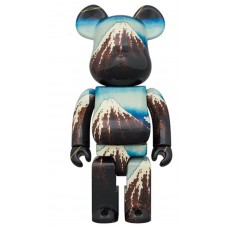Большая фигурка (70см) Bearbrick x Kitasai Katsushika "White Rain Under the Thirty-Six Views of Mount Fuji" 1000%
