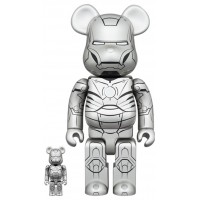 Набор фигурок (7см и 28см) Bearbrick x Marvel The Infinity Saga Iron Man Mark II 100% & 400% Set