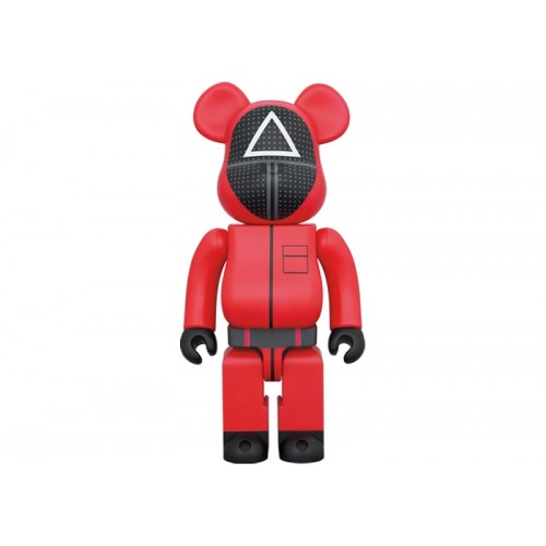 Оригинальная большая фигурка Bearbrick x Squid Game Guard (Triangle) 1000% - 70см