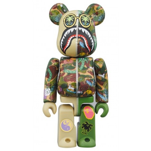 Оригинальный набор фигурок Bearbrick x Steven Harrington x BAPE Shark 100% & 400% Set Green Camo - 7см и 28см