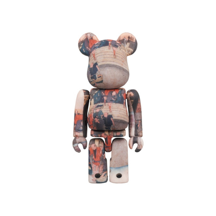 Набор из двух фигурок Bearbrick x Tokyo National Museum Hiroshige Utagawa (Fifty-three Stations of the Tokaido) Nihonbashi 100% & 400% Set - 7см и 28см. Набор из двух фигурок Bearbrick x Tokyo National Museum Hiroshige Utagawa (Fifty-three Stations of the Tokaido) Nihonbashi 100% & 400% Set - 7см и 28см.