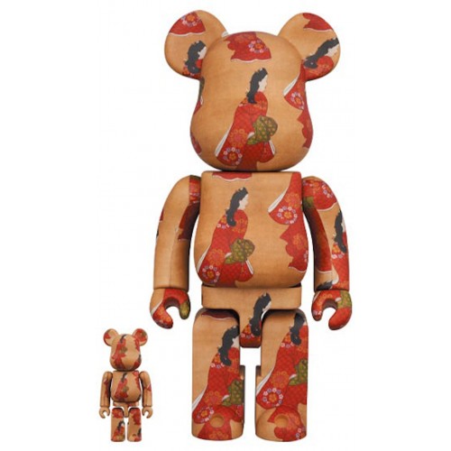 Оригинальный набор фигурок Bearbrick x Tokyo National Museum Moronobu Hishikawa (Beauty Looking Back) 100% & 400% Set - 7см и 28см