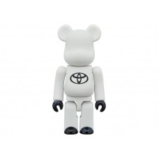 Bearbrick x Toyota (Drive Your Teenage Dreams.) 100% & 400% Set White