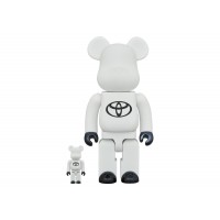Набор фигурок (7см и 28см) Bearbrick x Toyota (Drive Your Teenage Dreams.) 100% & 400% Set White