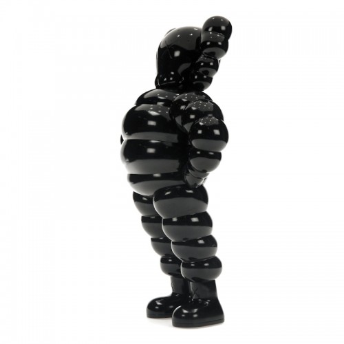 KAWS Chum Vinyl Figure Black (2022) KAWS Chum Vinyl Figure Black (2022)