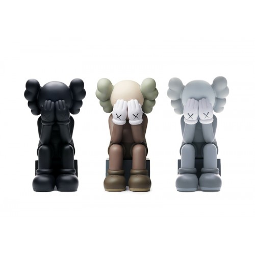 Фигурка KAWS Passing Through Open Edition Vinyl Figure Black/Brown/Grey Set